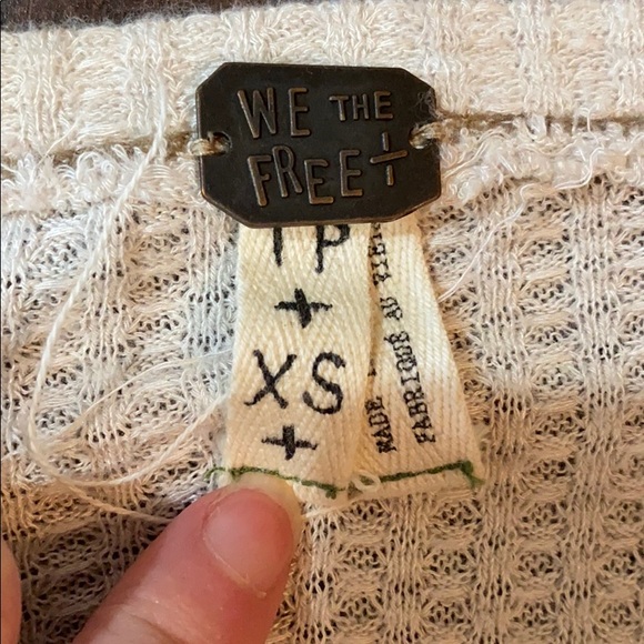 We the free long sleeve - Picture 2 of 2